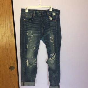 Button fly tomgirl ripped jeans